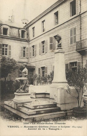 / CPA FRANCE 70 "Vesoul, monument Gérôme, auteur de la Tanagra"