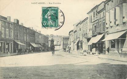 / CPA FRANCE 55 "Saint Mihiel, rue Fruitière"