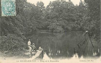 CPA  FRANCE 85 "La Roche sur Yon, Etang de la Brossardiere"