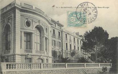 / CPA FRANCE 83 "Saint Raphaël, façade du grand hôtel beau Rivage"