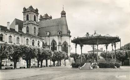 CPSM FRANCE 55 "Saint Mihiel, Eglise Saint Michel"