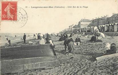 / CPA FRANCE 14  "Langrune sur Mer, côté Est de la Plage"