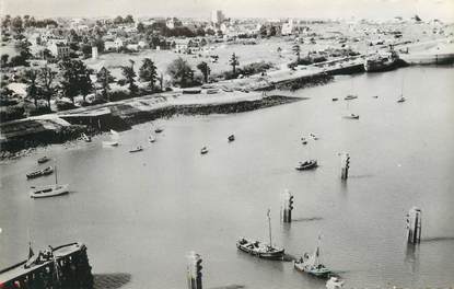 / CPSM FRANCE 14 "Ouistreham, Riva Bella, panorama de l'avant port et de Riva Bella"