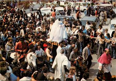 CPSM FRANCE 13 "Saintes Maries de la Mer, Procession" / GITAN