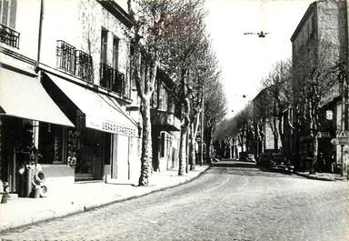 CPSM "Marseille, La Croix Rouge, la Route de Brignoles"