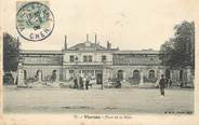 18 Cher / CPA FRANCE 18 "Vierzon, place de la gare"