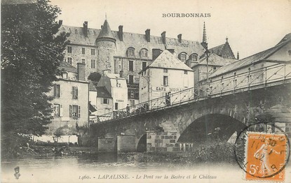 / CPA FRANCE 03 "Lapalisse, le pont sur le Besbre et le château"