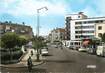 / CPSM FRANCE 59 "Valenciennes, rue du Quesnoy et le square J Billet"