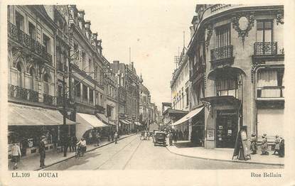/ CPA FRANCE 59 "Douai, rue Bellain"