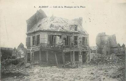 / CPA FRANCE 80 "Albert, café de la musique sur la place"