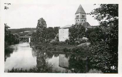 / CPSM FRANCE 24 "Saint Leon sur Vézere, l'église"