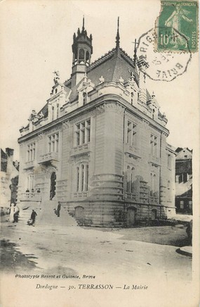 / CPA FRANCE 24 "Terrasson, la mairie"