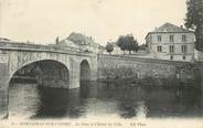 24 Dordogne / CPA FRANCE 24 "Montignac sur Vezère, le pont et l'hôtel de ville"