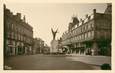 / CPSM FRANCE 24 "Bergerac, rue Mounet Sully et monument aux morts"