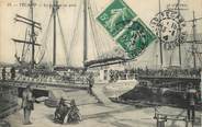 76 Seine Maritime / CPA FRANCE 76 "Fécamp, le passage au pont"