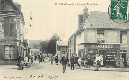 CPA FRANCE 14 "Livarot, sortie de l'Usine Leroy, maison P. GOSSET"