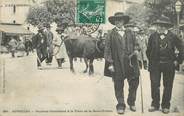 15 Cantal CPA FRANCE 15 "Aurillac, Paysans cantaliens à la Foire de la Saint Urbain"