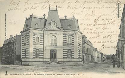 / CPA FRANCE 51 "Sainte Menehould, la caisse d'épargne et l'avenue Victor Hugo" / CE / BANQUE