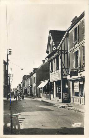 / CPSM FRANCE 14 "Saint Aubin, rue du Maréchal Joffre"