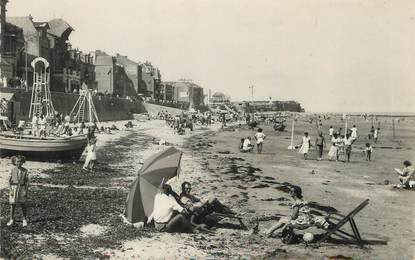 / CPA FRANCE 14 "Saint Aubin sur Mer, vue panoramique de la plage"