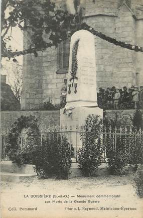 / CPA FRANCE 78 "La Boissière, monument commémoratif aux morts"