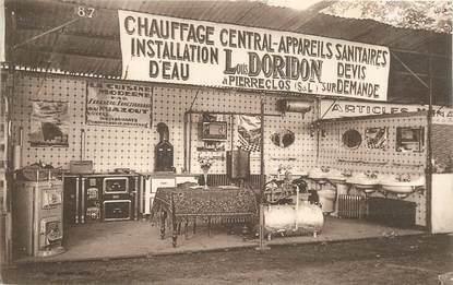 CPA FRANCE 71 "Pierreclos, Stand Chaffage central, appareils sanitaires L. DORIDON"