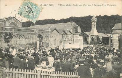 CPA FRANCE 76 "Barentin, l'Usine Badin, sortie des ouvriers le samedi de la Quinzaine"