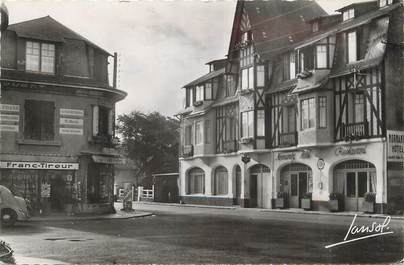 / CPSM FRANCE 44 "Pornichet, av de Mazy et le Normandy Hôtel"