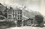74 Haute Savoie / CPSM FRANCE 74 "Chamonix Mont Blanc Place de Saussure"