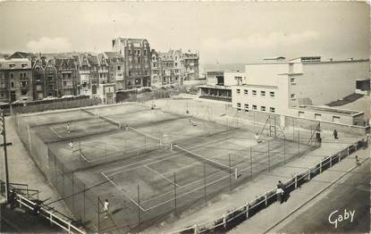 / CPSM FRANCE 80 "Mers les Bains, les tennis et le casino "