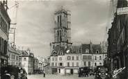 78 Yveline / CPSM FRANCE 78 "Mantes Gassicourt, la tour Saint Maclou, place du Marché aux Blés"