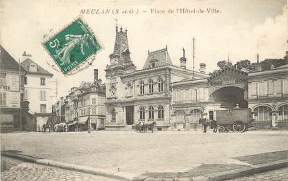 / CPA FRANCE 78 "Meulan, place de l'hôtel de ville"