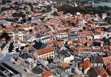 / CPSM FRANCE 94 "Villiers sur Marne, vue aérienne sur le centre de la ville"