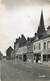 76 Seine Maritime / CPSM FRANCE 76 "Yerville, la grande rue "