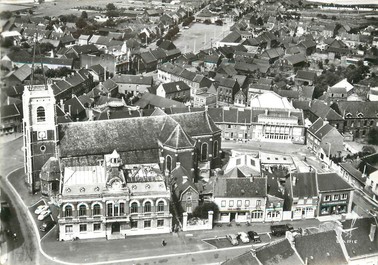 / CPSM FRANCE 59 "Somain, église Saint Michel et grande place"