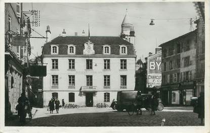 / CPSM FRANCE 24  "Périgueux, la mairie"