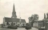 76 Seine Maritime / CPSM FRANCE 76 "Duclair, l'église et le monument aux morts"