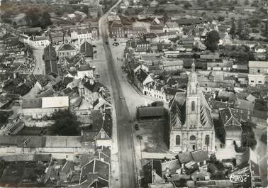 / CPSM FRANCE 76 "Buchy, vue aérienne de l'église et route de Forges les Eaux"