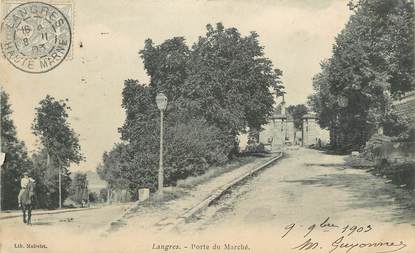 / CPA FRANCE 52 "Langres, porte du marché"