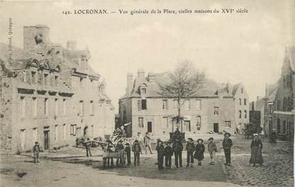 / CPA FRANCE 29 "Locronan, vue générale de la Place"