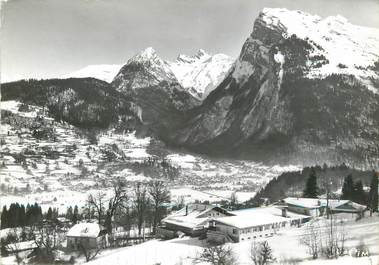 / CPSM FRANCE 74 "Samoëns, colonie SNCF de vacances à Vercland"