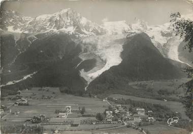 / CPSM FRANCE 74 "Les Bossons, l'aiguille du midi et le Mont Blanc"