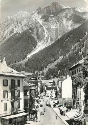 / CPSM FRANCE 74 "Chamonix Mont Blanc, av de la gare"