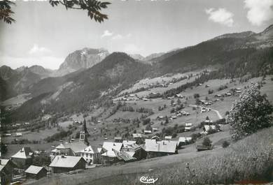 / CPSM FRANCE 74 "Châtel, au fond, les Cornettes et le Mont Chauffé"