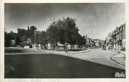 / CPSM FRANCE 02 "Chauny, place Georges Clémenceau"