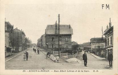 / CPA FRANCE 54 "Audun le Roman, rues Albert Lebrun et de la gare"