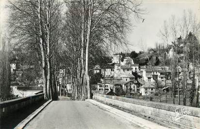 / CPSM FRANCE 16 "Aubeterre sur Dronne"