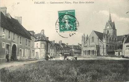 / CPA FRANCE 14 "Falaise, Cantonnement Valory, place Reine Mathilde"