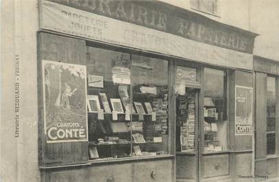 / CPA FRANCE 72 "Fresnaye sur Sarthe" / LIBRAIRIE