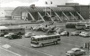 59 Nord / CPSM FRANCE 59 "Malo Les Bains, le casino, le parking" / BUS